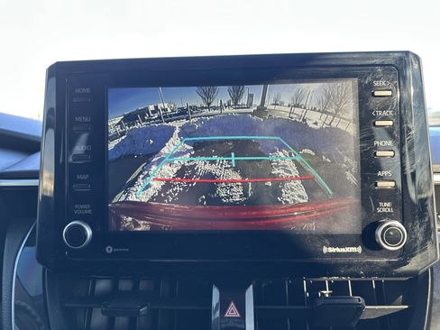 Used 2022 Toyota Corolla LE w/ LE Premium Package image 23