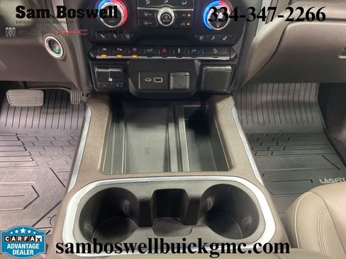 Used 2021 GMC Sierra 1500 SLT w/ SLT Premium Plus Package AWD/4WD image 15