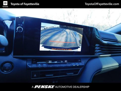 Certified 2025 Toyota Camry SE image 8