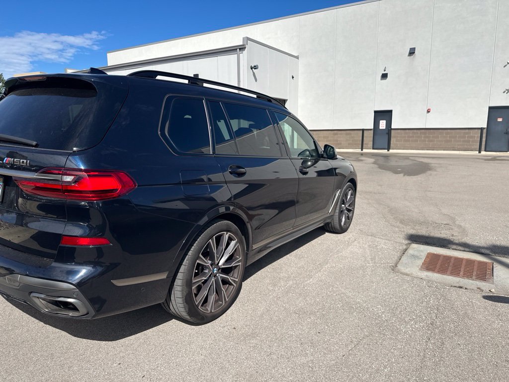 Used 2020 BMW X7 M50i w/ Executive Package AWD/4WD image 3
