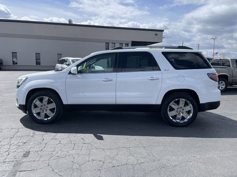 Used 2017 GMC Acadia Limited SLT AWD/4WD image 5