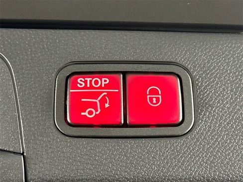 Certified 2022 Mercedes-Benz GLC 300 image 21