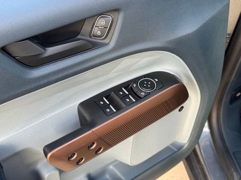 Used 2024 Ford Maverick Lariat image 15