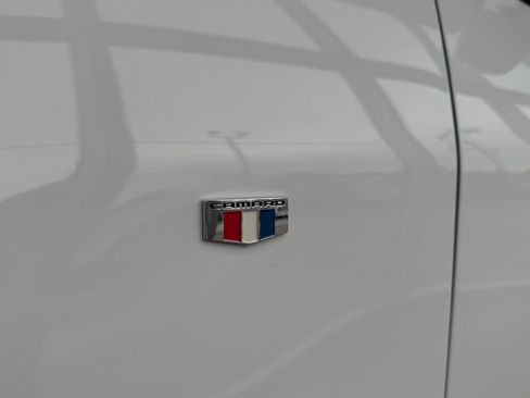 Used 2018 Chevrolet Camaro SS image 13