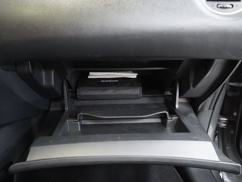 Used 2020 Nissan Pathfinder SV AWD/4WD image 40