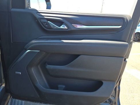 Used 2022 GMC Yukon XL Denali w/ Denali Ultimate Package image 23