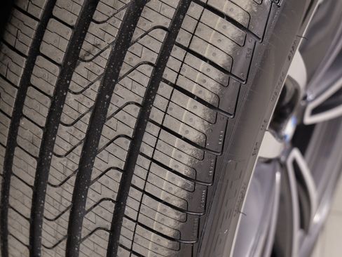 Used 2022 BMW 750i xDrive 750i xDrive w/ Executive Package image 71