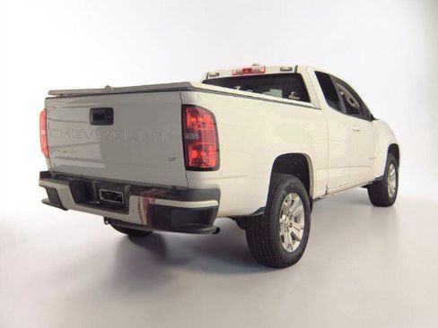 Used 2022 Chevrolet Colorado LT w/ Fleet Safety Package RWD image 8