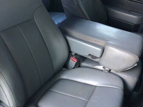 Used 2014 Ford F150 XLT AWD/4WD image 5