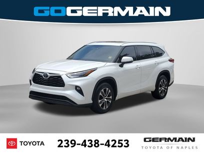 Used 2022 Toyota Highlander XLE