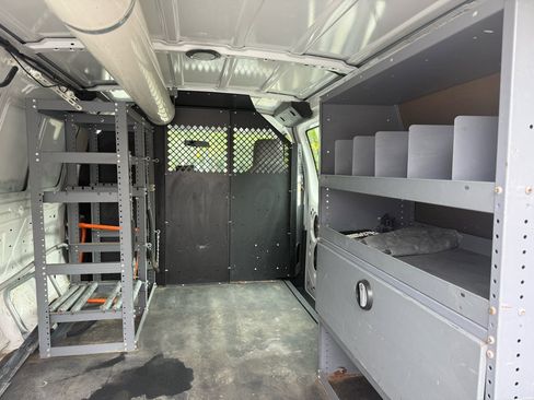 Used 2013 Ford E-150 and Econoline 150 w/ PWR Group image 12