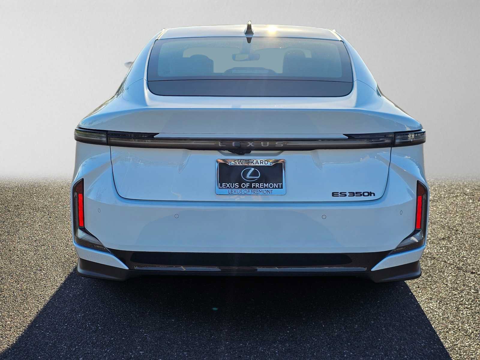 New 2026 Lexus ES 350h FWD image 4