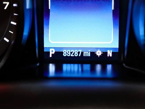 Used 2017 Chevrolet SS image 74