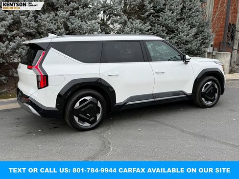 Used 2024 Kia EV9 Land image 9