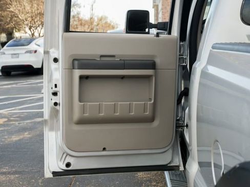 Used 2010 Ford F250 XLT image 37