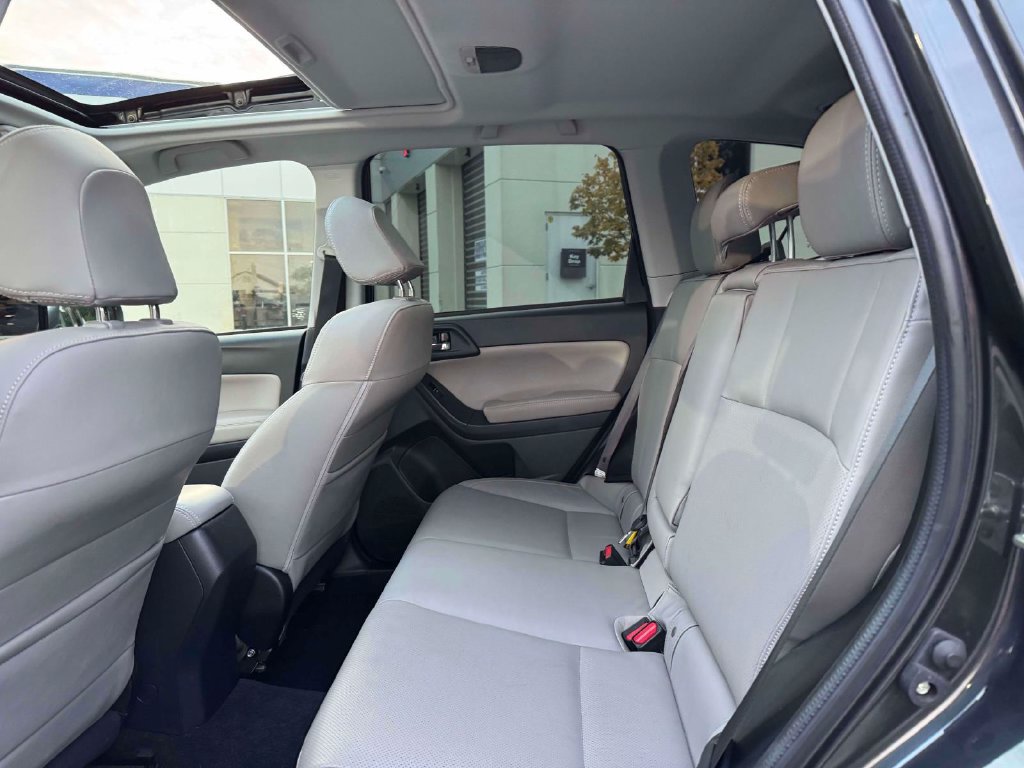 Used 2017 Subaru Forester 2.5i Limited AWD/4WD image 14