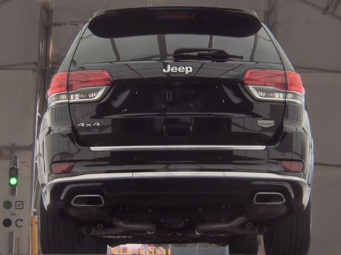 Used 2018 Jeep Grand Cherokee Summit w/ Platinum Series Group AWD/4WD image 15