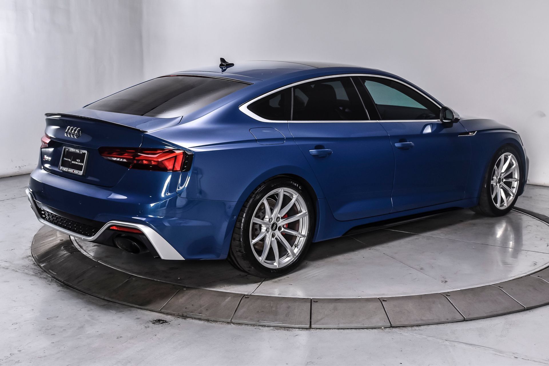 Used 2023 Audi RS 5 Sportback AWD/4WD image 6