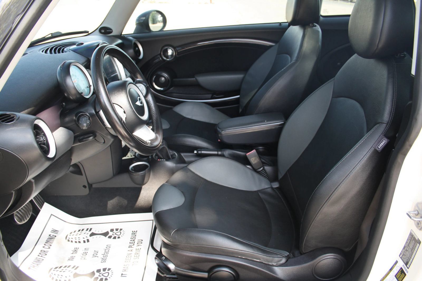Used 2010 MINI Cooper S FWD image 9