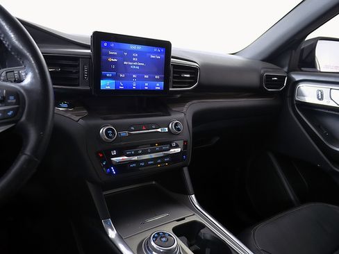 Used 2020 Ford Explorer Limited AWD/4WD image 33