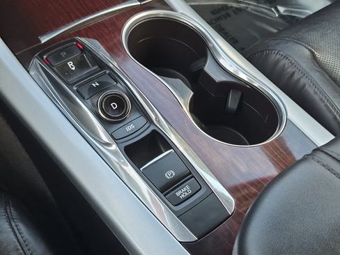 Used 2016 Acura TLX w/ Technology Package FWD image 12