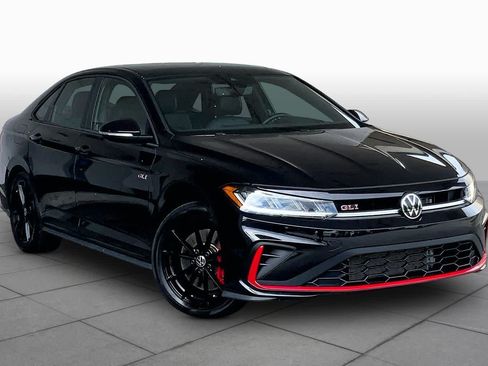 Used 2025 Volkswagen Jetta GLI Autobahn FWD image 3