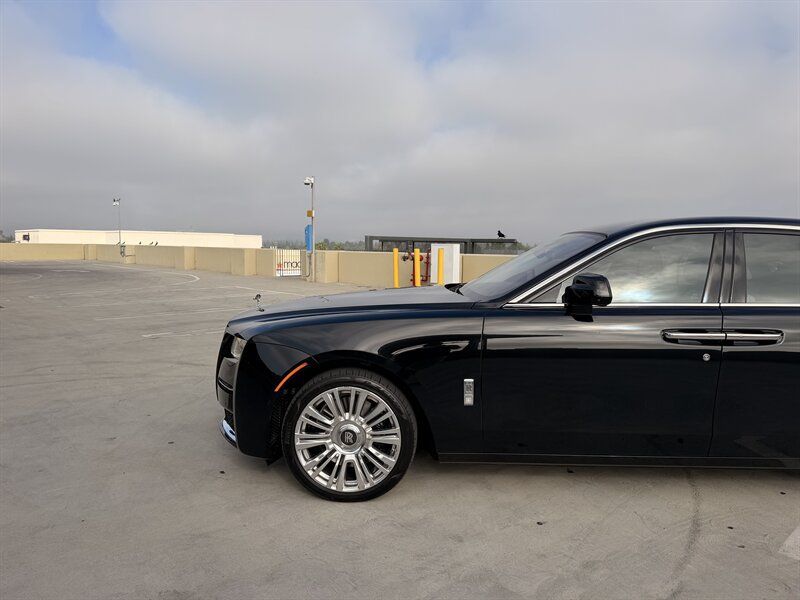Used 2021 Rolls-Royce Ghost AWD/4WD image 2