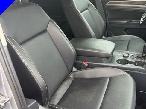 Used 2021 Volkswagen Atlas SE w/ Towing Package AWD/4WD image 30