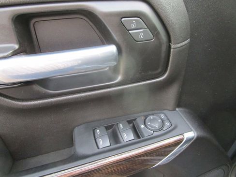 Used 2021 GMC Sierra 1500 Elevation image 28