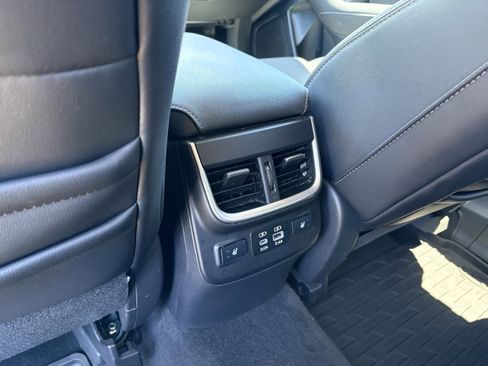 Used 2024 Subaru Outback Limited XT AWD/4WD image 31