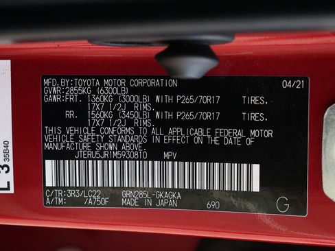 Used 2021 Toyota 4Runner TRD Off-Road Premium image 34