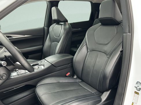Used 2023 INFINITI QX60 Luxe w/ Cargo Package AWD/4WD image 14
