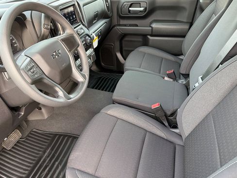 New 2026 Chevrolet Silverado 1500 Custom Trail Boss w/ LPO, Dark Essentials Package AWD/4WD image 7