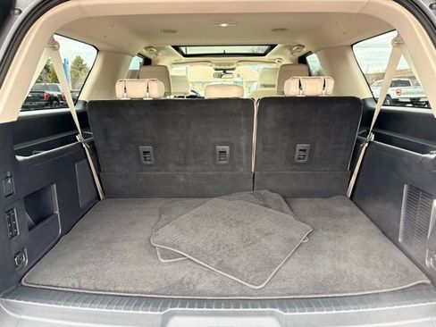 Used 2022 Ford Expedition Max Platinum AWD/4WD image 15