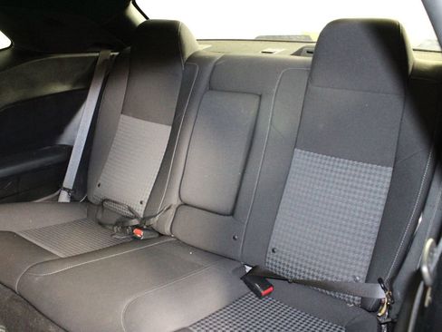 Used 2022 Dodge Challenger R/T image 9