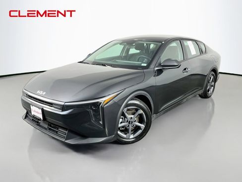 Used 2025 Kia K4 FWD image 1