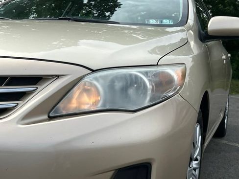 Used 2013 Toyota Corolla LE FWD image 45