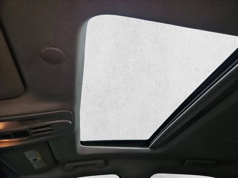 Used 2012 Chevrolet Equinox LT FWD image 16