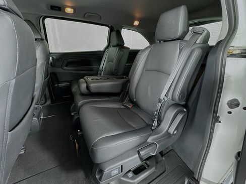 Certified 2023 Honda Odyssey EX-L image 24