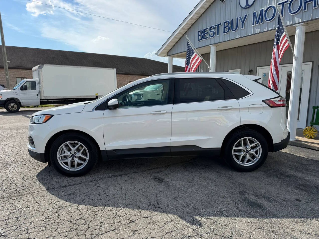 Used 2022 Ford Edge SEL w/ Convenience Package AWD/4WD image 2
