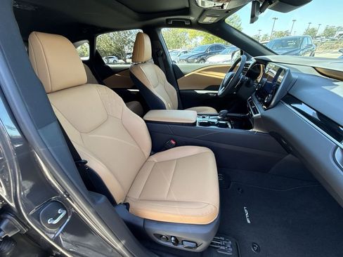 Used 2026 Lexus RX 350 FWD image 16