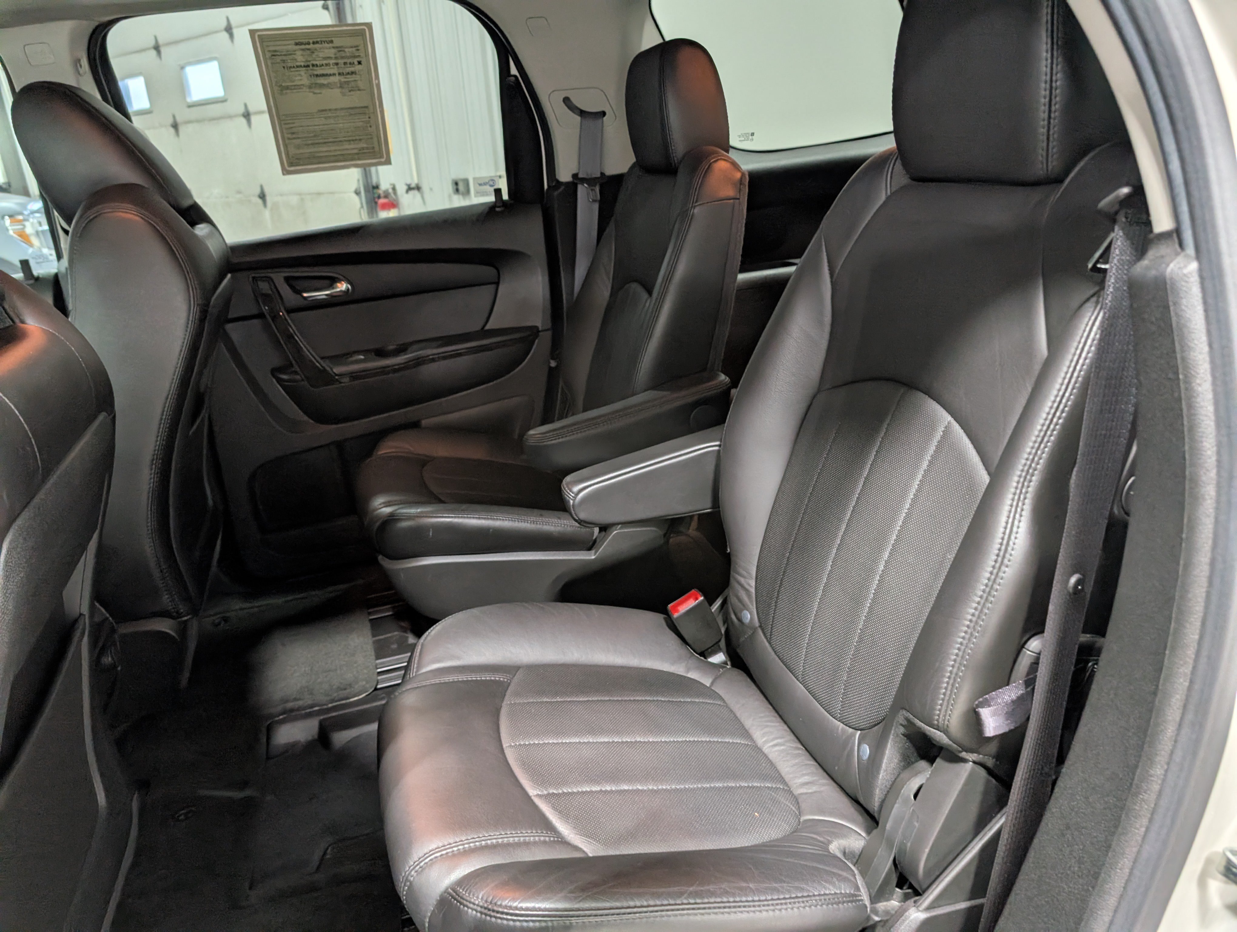 Used 2011 GMC Acadia Denali AWD/4WD image 15
