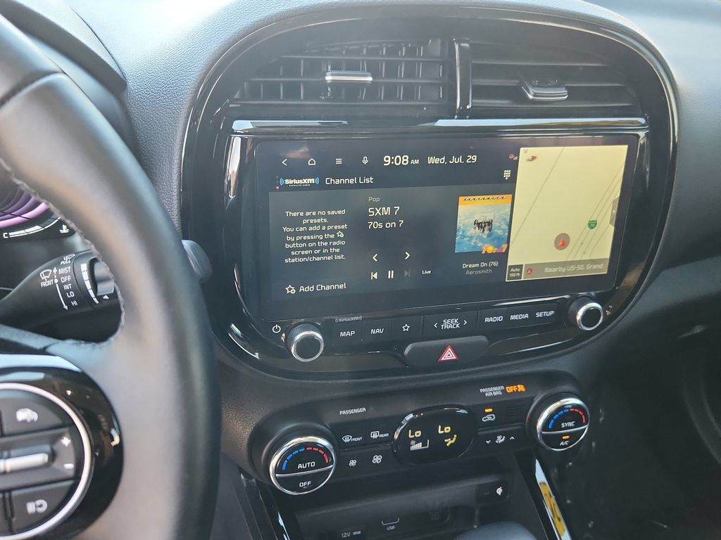 Used 2025 Kia Soul EX FWD image 24