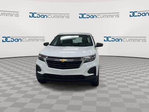 Used 2024 Chevrolet Equinox LS image 3