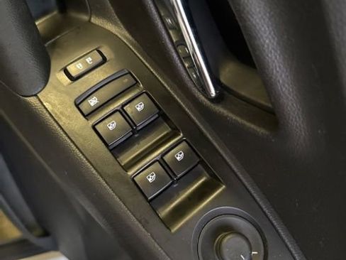 Used 2021 Chevrolet Trax LS w/ Tint and Cruise Package image 8