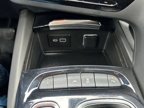 Used 2022 Buick Envision Preferred image 30