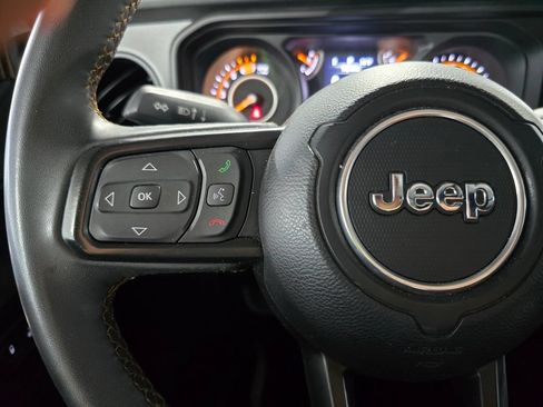 Used 2024 Jeep Wrangler Unlimited Sport AWD/4WD image 16