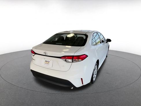 Used 2025 Toyota Corolla LE image 13