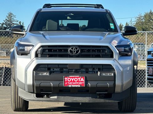 New 2026 Toyota 4Runner SR5 image 3