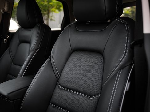 Certified 2025 MAZDA CX-5 AWD 2.5 S w/ Preferred Package image 13